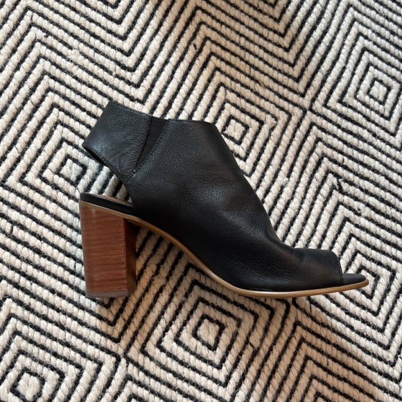 Steve Madden leather shoes size 8 - Picture 4 of 4